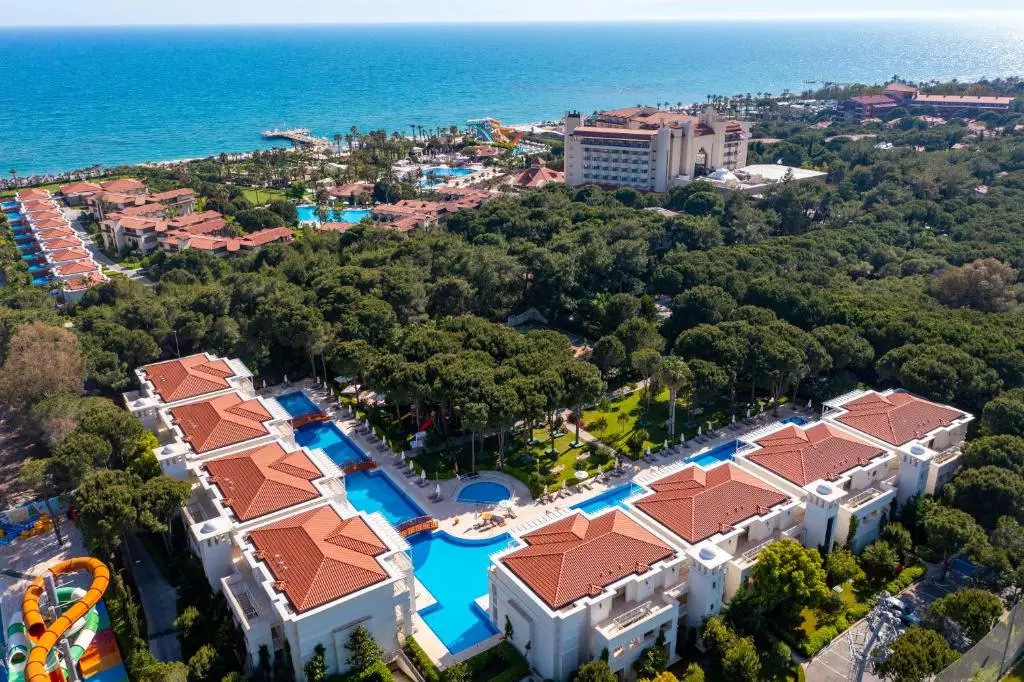 HOTEL BELLIS DELUXE